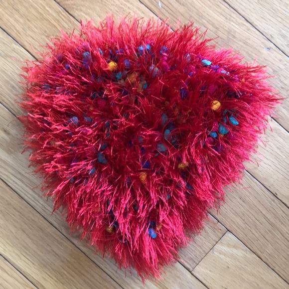 Girls Fun Winter Hats Set of 3 - Picture 2 of 7